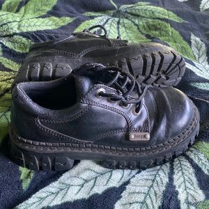 Black Bongo platform shoes size 7